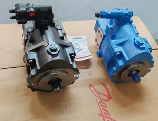 Vickers by Danfoss PVM050 Series 123AL00209A PVM050ER06CE02AAC2320000000A Variable Displacement Piston Pump